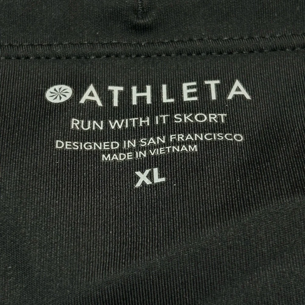 Athleta Women's Black Run With It Skort Sz XL Tennis Athleisure - Picture 3 of 9